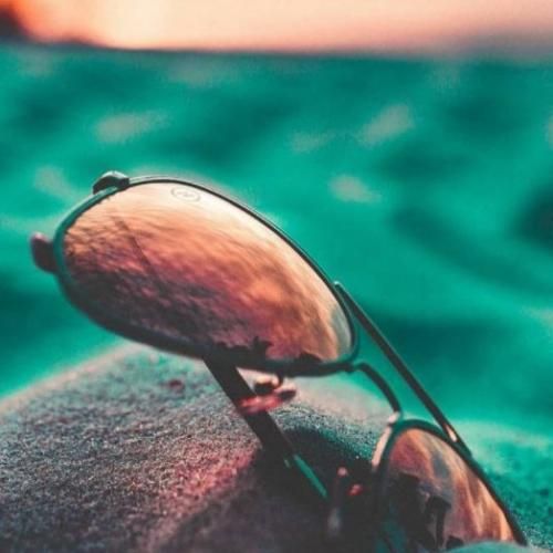  منو با خودتون ببرینم اون بالا دو ترک میشینیم رو بالا