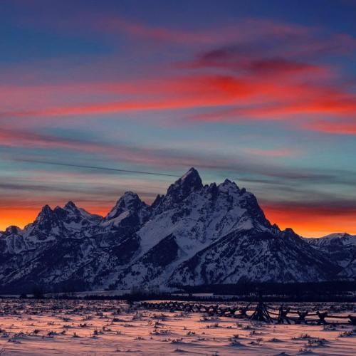  رفتم دم در کلاب آشنا در اومده از آب زنگ زد ندادم