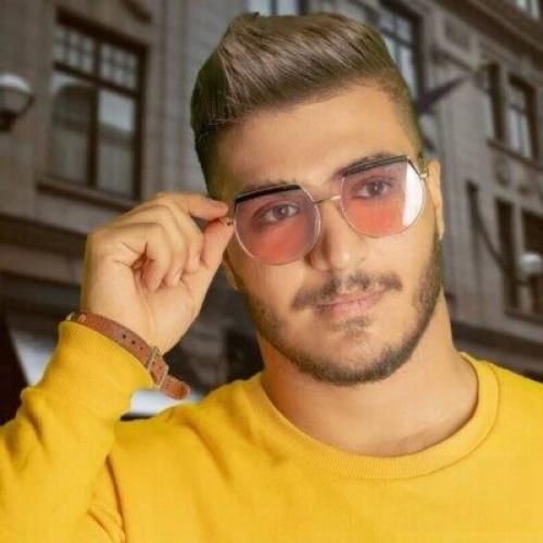 دانلود آهنگ دواره خاطراتت هر روز عذابم دی با صدای آرمین برمایه