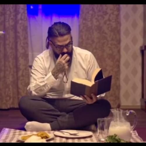 ساسی هر شب تو فکرتم الان صبحه باز گریه های بد موقع