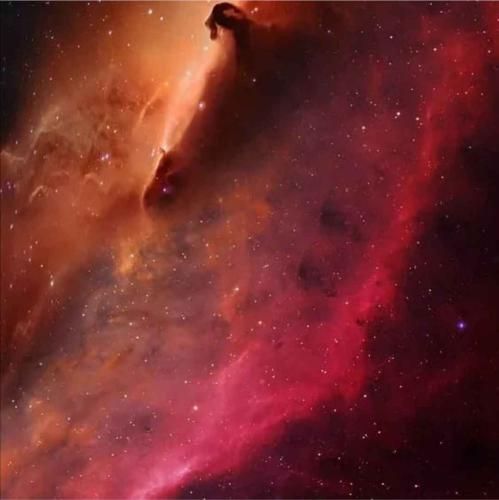 چشمات دریا آبی روحت فرداست لبت شرابی