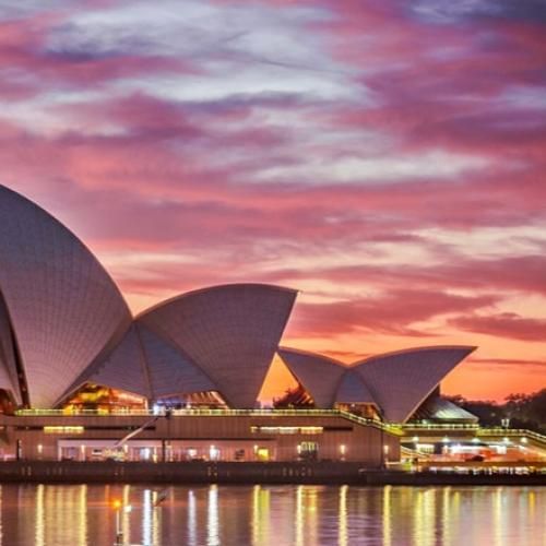 میگن تو رابطه باخته اون که بی نقابه یه جور مسابقه شده