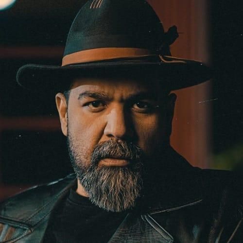 رضا صادقی حالا بماند